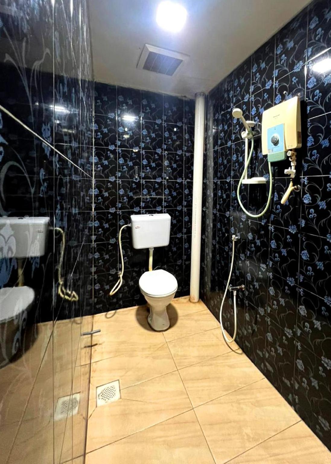 Damansara Damai Hotel- Dd Petaling Jaya Bagian luar foto
