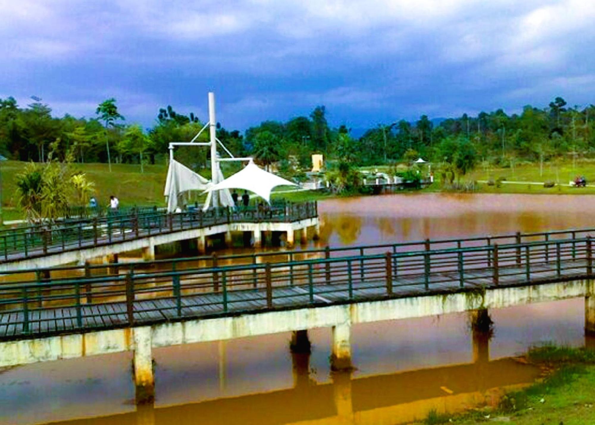 Damansara Damai Hotel- Dd Petaling Jaya Bagian luar foto