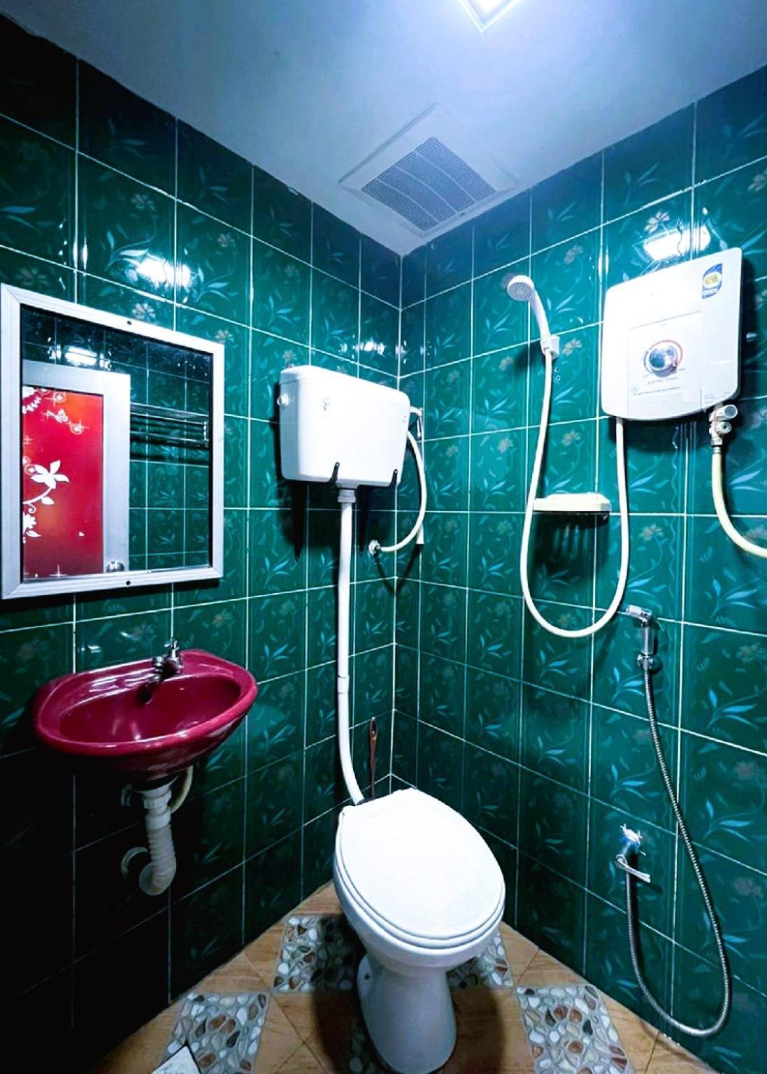Damansara Damai Hotel- Dd Petaling Jaya Bagian luar foto